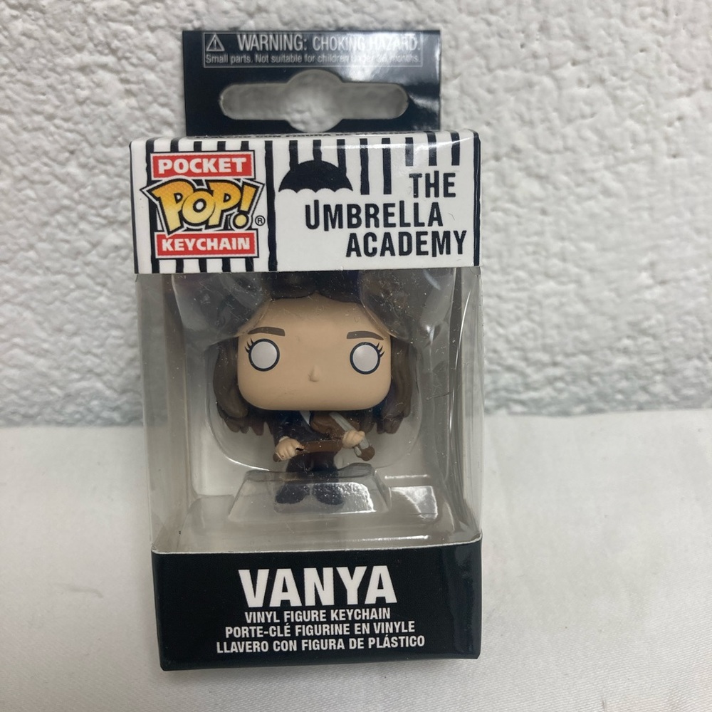 Funko Pocket POP! Keychain  Umbrella Academy VANYA - White